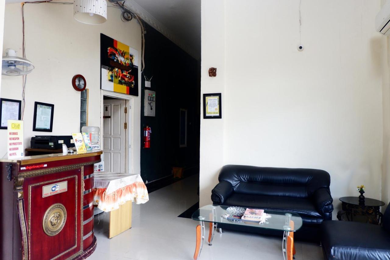 Olive Guest House Bumi Mas Raya Banjarmasin  Exterior photo
